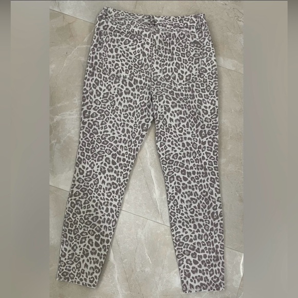 White House Black Market Pants - White House Black Market Women's Jeans Size 29 Leopard Print Skinny Ankle Fit